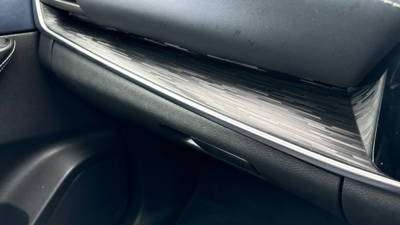 Nissan Qashqai 1.3 DiG-T MH 158 Tekna 5dr Xtronic Petrol Hatchback